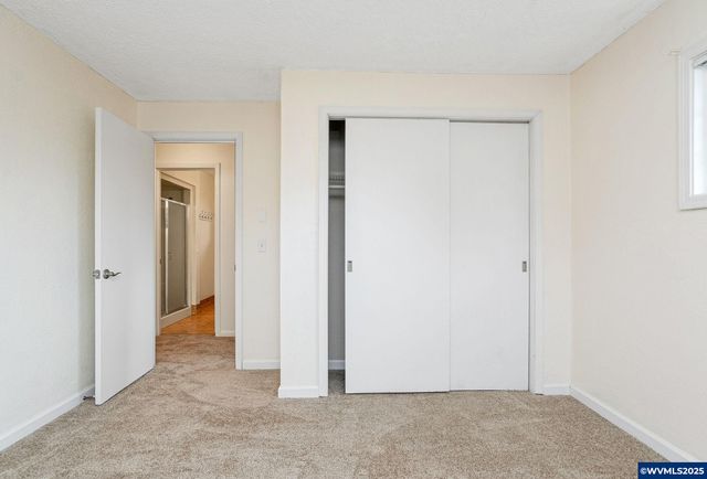 579 E Robidoux St, Stayton, OR 97383