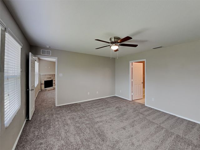 1108 Hickory Bend Lane, Fort Worth, TX 76108