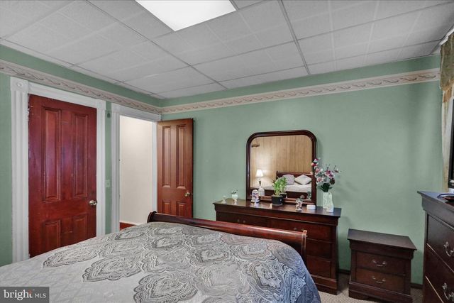 1212 GREEN ST, Reading, PA 19604