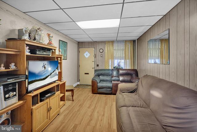 1212 GREEN ST, Reading, PA 19604