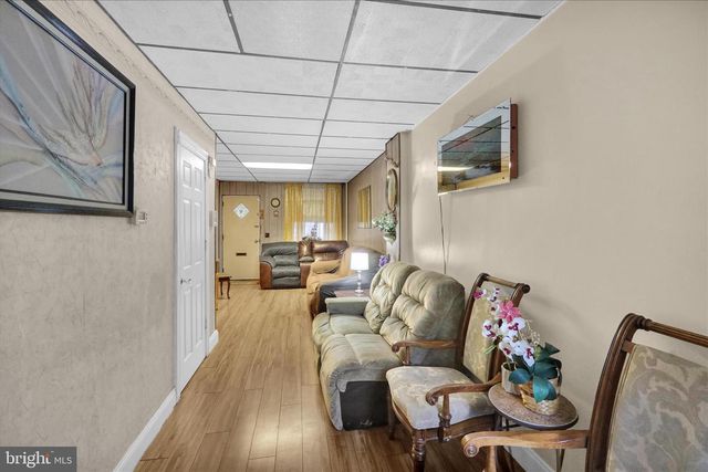 1212 GREEN ST, Reading, PA 19604