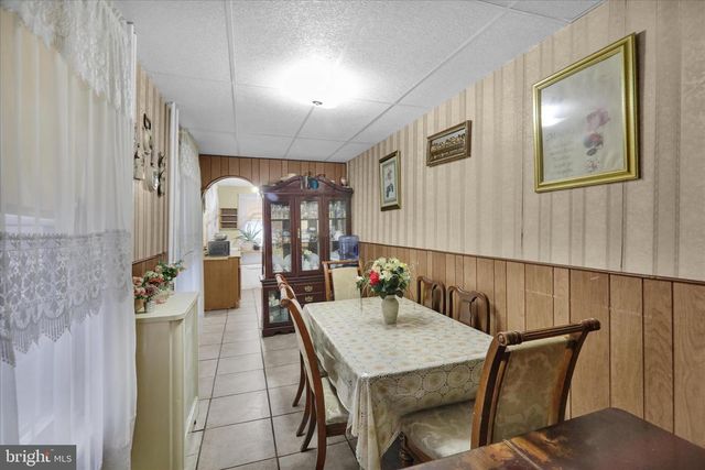 1212 GREEN ST, Reading, PA 19604