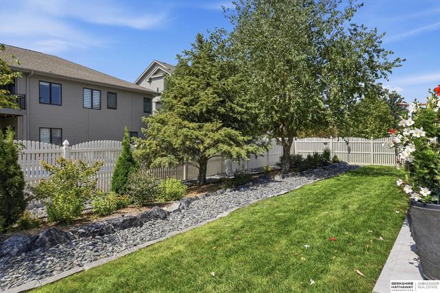 10624 S 189th Street, Omaha, NE 68136