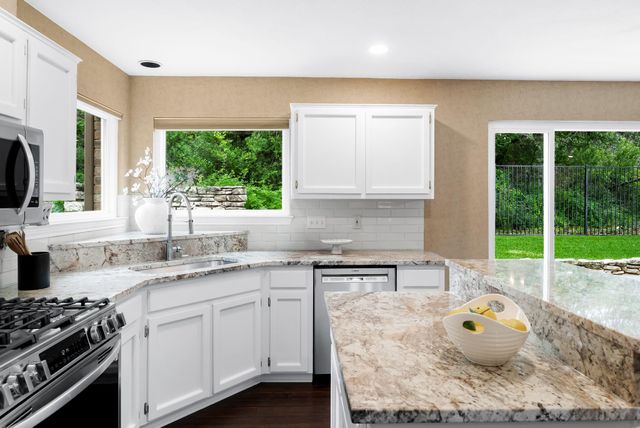 3605 Latimer DR, Austin, TX 78732