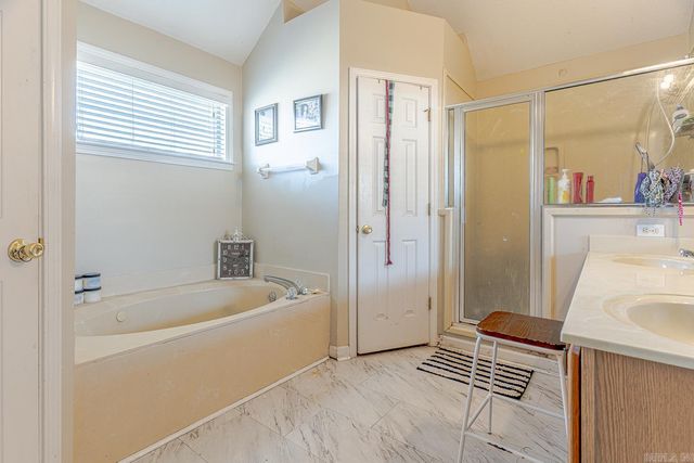 2100 Flatrock Trl, Jonesboro, AR 72404