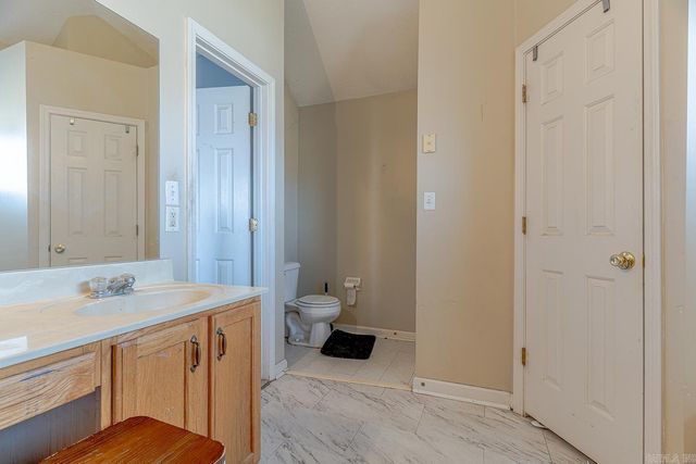 2100 Flatrock Trl, Jonesboro, AR 72404