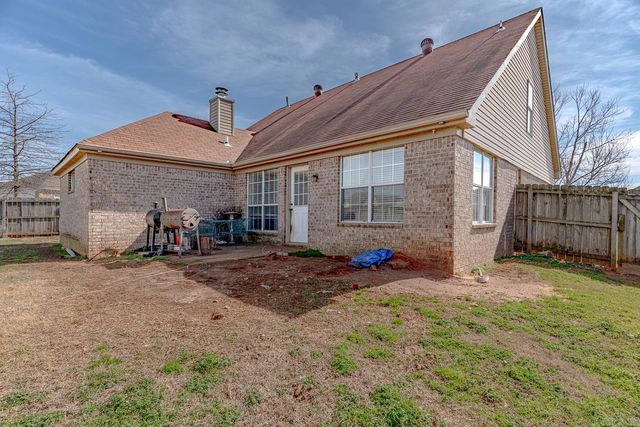 2100 Flatrock Trl, Jonesboro, AR 72404
