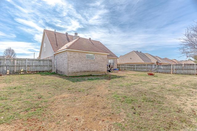 2100 Flatrock Trl, Jonesboro, AR 72404