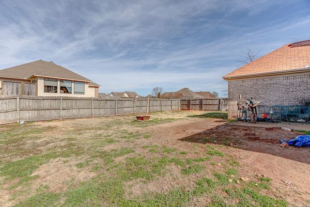 2100 Flatrock Trl, Jonesboro, AR 72404