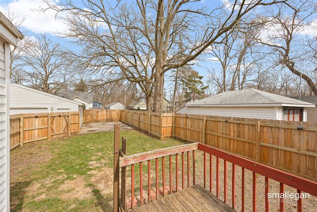 1011 Johnston Street, Grand Rapids, MI 49507