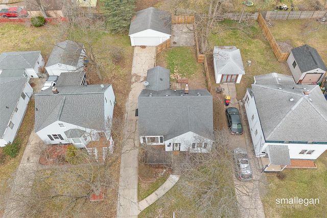 1011 Johnston Street, Grand Rapids, MI 49507