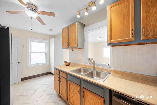 1011 Johnston Street, Grand Rapids, MI 49507