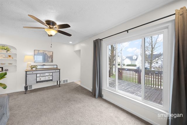 1011 Johnston Street, Grand Rapids, MI 49507