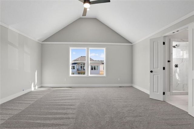 7045 NW Yulich Court, Parkville, MO 64152