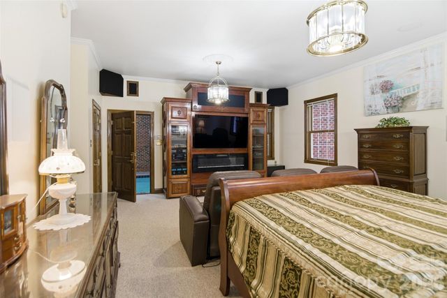 4900 Rocky River Road, Charlotte, NC 28215