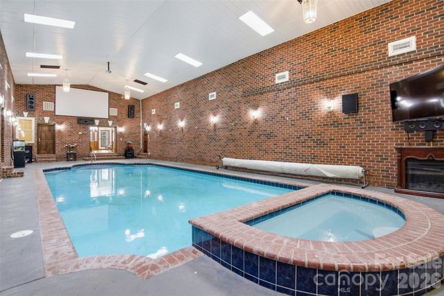 4900 Rocky River Road, Charlotte, NC 28215