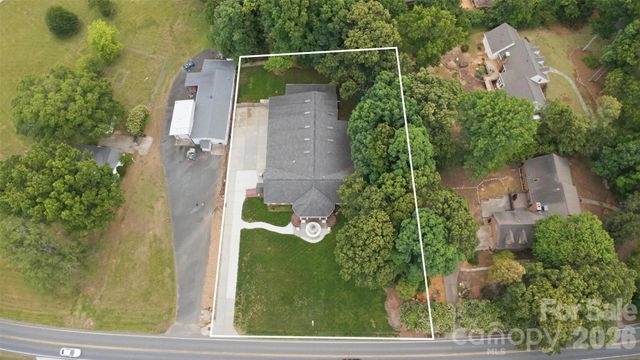 4900 Rocky River Road, Charlotte, NC 28215