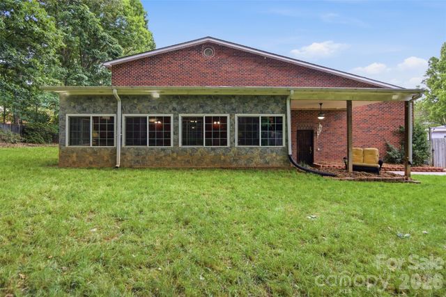 4900 Rocky River Road, Charlotte, NC 28215