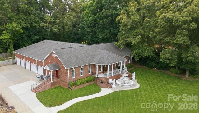 4900 Rocky River Road, Charlotte, NC 28215