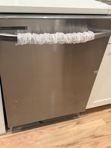 1327 5th Avenue N, Texas City, TX 77590