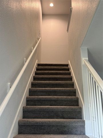 1327 5th Avenue N, Texas City, TX 77590