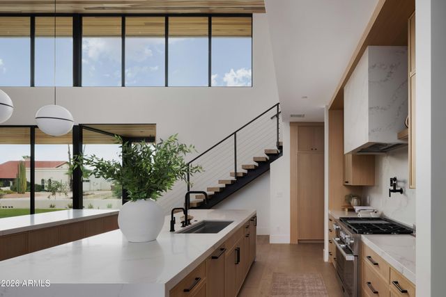 7432 E WETHERSFIELD Road, Scottsdale, AZ 85260