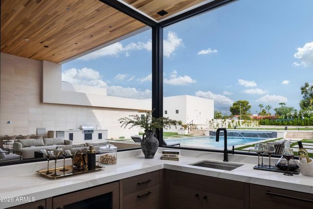 7432 E WETHERSFIELD Road, Scottsdale, AZ 85260