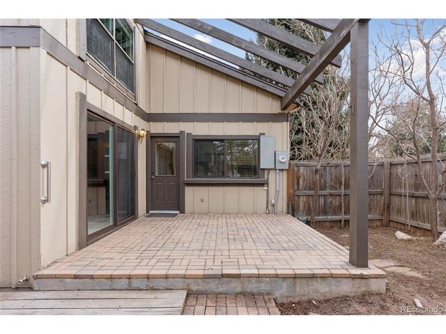 8047 E Phillips Cir, Centennial, CO 80112