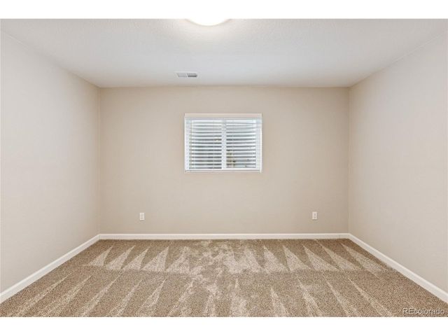 8047 E Phillips Cir, Centennial, CO 80112