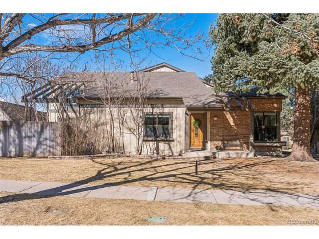 8047 E Phillips Cir, Centennial, CO 80112