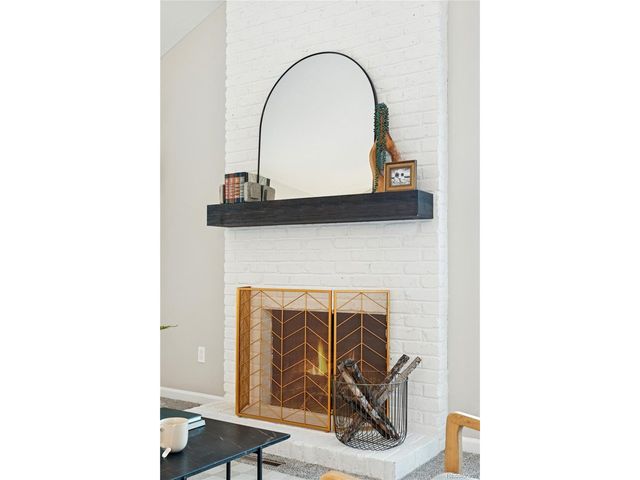 8047 E Phillips Cir, Centennial, CO 80112