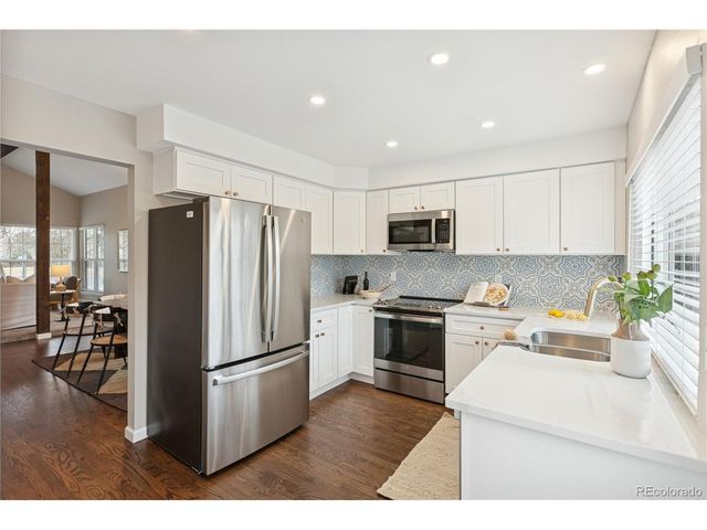 8047 E Phillips Cir, Centennial, CO 80112