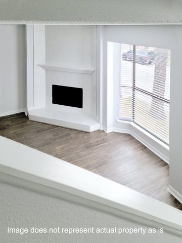 2202-K10 Place Rebecca Lane, Houston, TX 77090