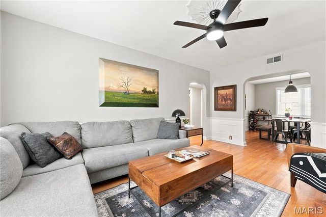 7530 Cromwell Drive 1N, Clayton, MO 63105