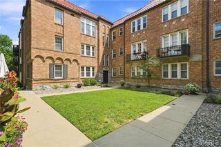 7530 Cromwell Drive 1N, Clayton, MO 63105