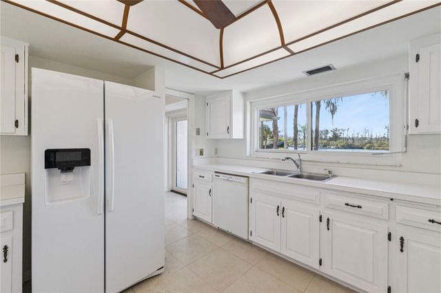 6204 MASTERS BOULEVARD 202, Orlando, FL 32819