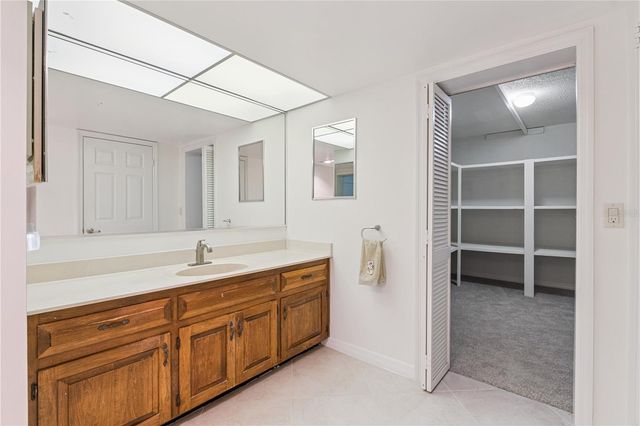 6204 MASTERS BOULEVARD 202, Orlando, FL 32819