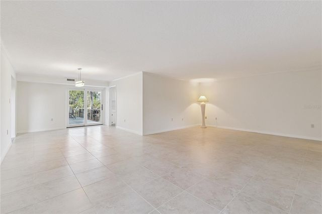 6204 MASTERS BOULEVARD 202, Orlando, FL 32819