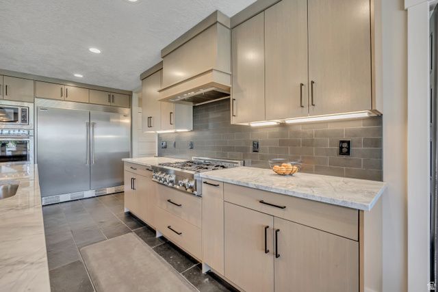 6145 W 5800 S, Hooper, UT 84315