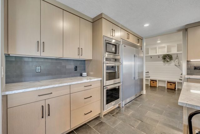 6145 W 5800 S, Hooper, UT 84315