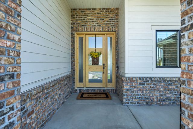 6145 W 5800 S, Hooper, UT 84315