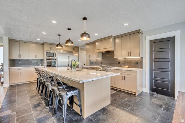6145 W 5800 S, Hooper, UT 84315