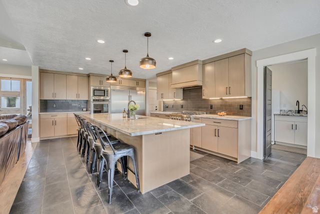 6145 W 5800 S, Hooper, UT 84315