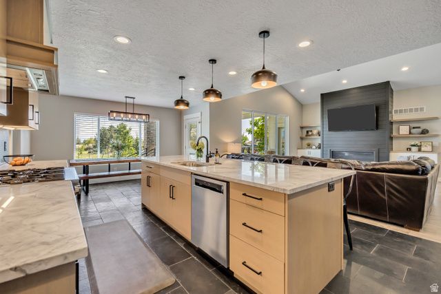 6145 W 5800 S, Hooper, UT 84315