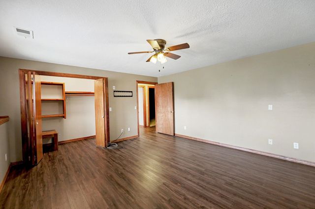 11857 W ALDERNY CT, Wichita, KS 67212