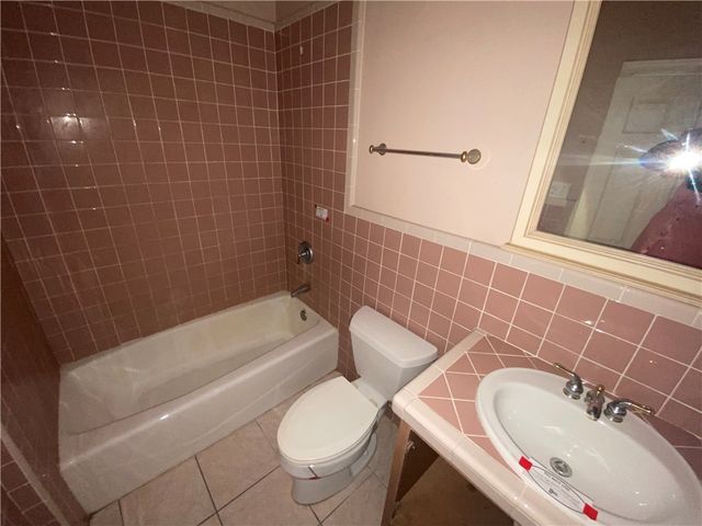 527 County Road 137, Alice, TX 78332