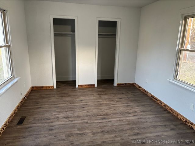 3310 Laurann Lane, Pryor, OK 74361