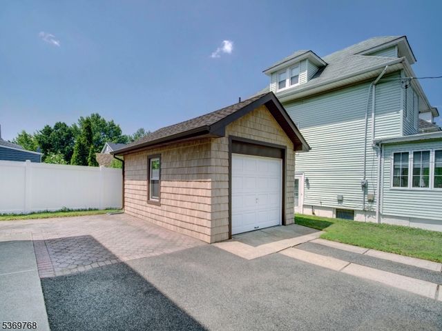 138 Palisade Ave, Bogota Boro, NJ 07603