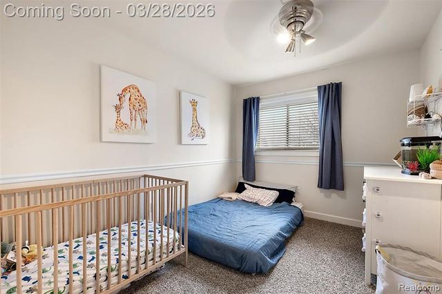 3570 Emmons Avenue, Rochester Hills, MI 48307