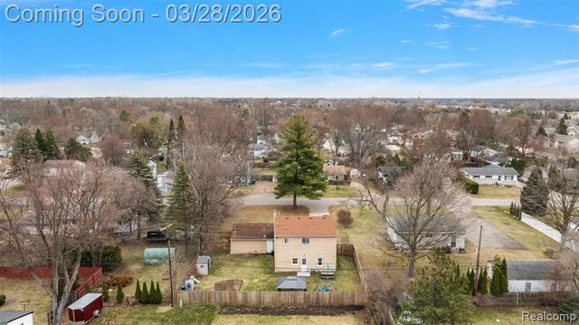 3570 Emmons Avenue, Rochester Hills, MI 48307